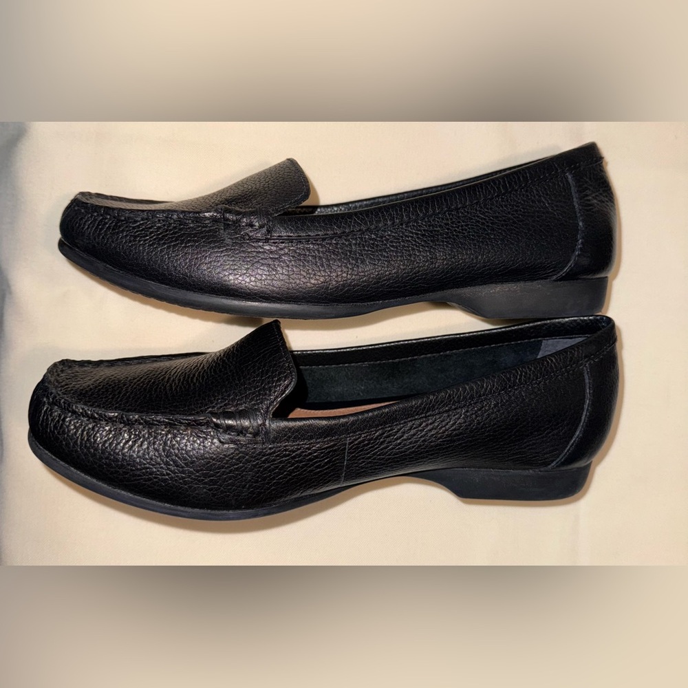 Nurture Tiffany’s Classic Black Leather Loafers, Size 8 - Picture 10 of 16